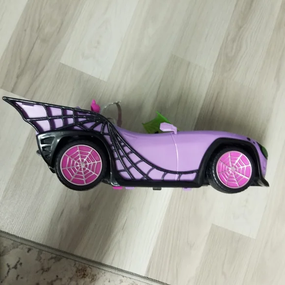 Monster High Convertible Car - Picture 3 of 16